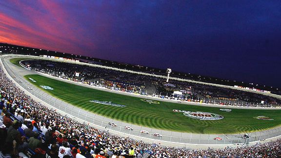 Chicagoland Race 2012: Start of The Chase