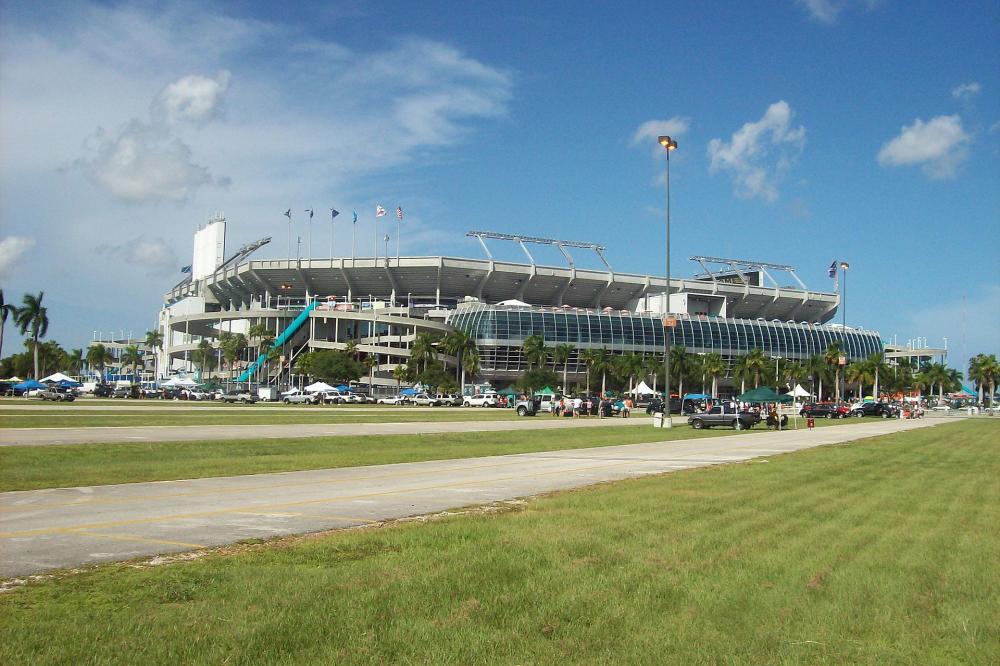 dolphin_stadium_2_2