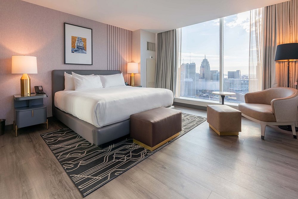 4 night Hollywood Casino Hotel Detroit