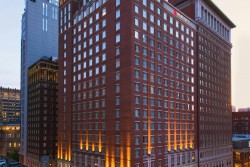 5 night Marriott St. Louis Grand