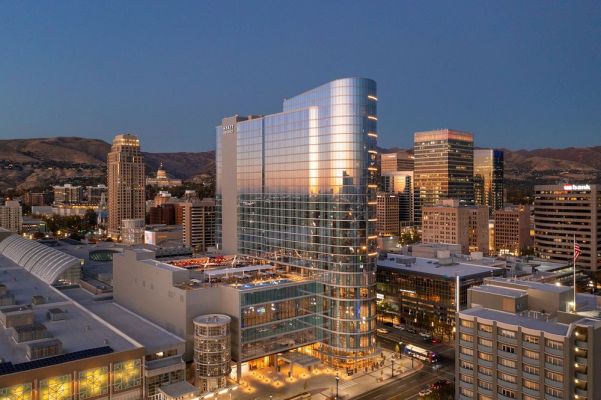 5 night Hyatt Regency Salt Lake City