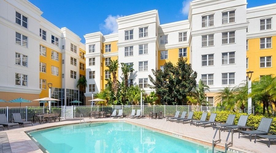 3 night Residence Inn Daytona Speedway (Daytona 400)