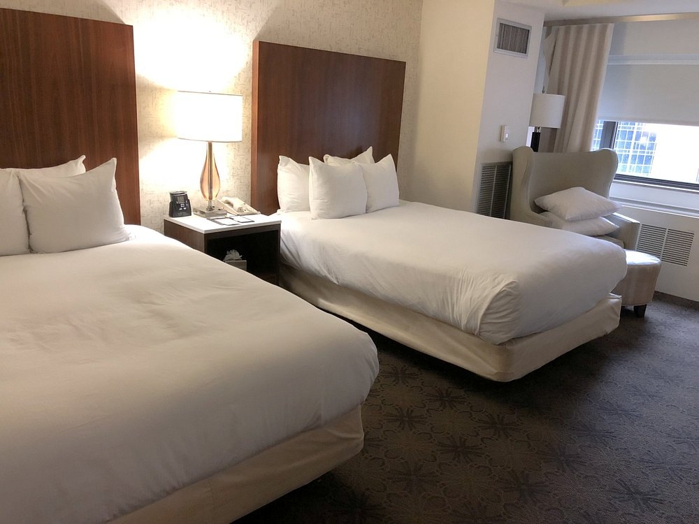 Doubletree Pittsburgh Downtown Hotel Room