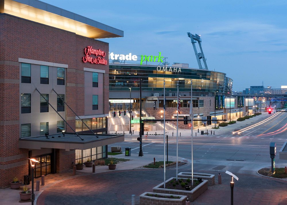 2026 Opening Rounds - 3 night Hampton Inn & Suites Downtown (Games 1-4)