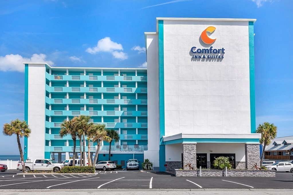 Comfort Suites Daytona Beach Oceanfront