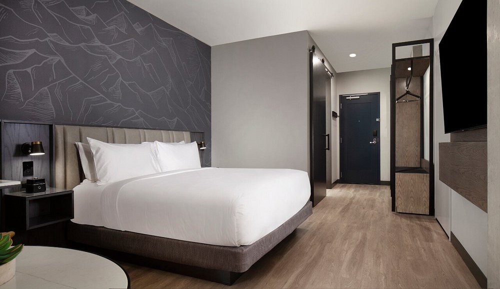 5 night Hyatt Regency Salt Lake City