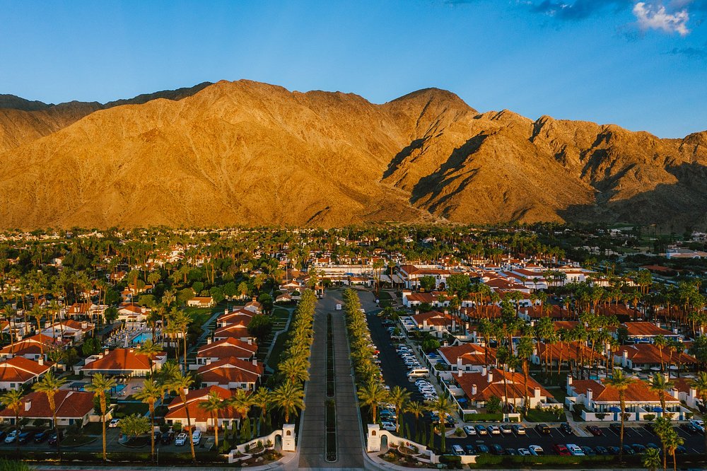 3 night: Rounds 2 & 3 Weekend La Quinta Hilton Resort