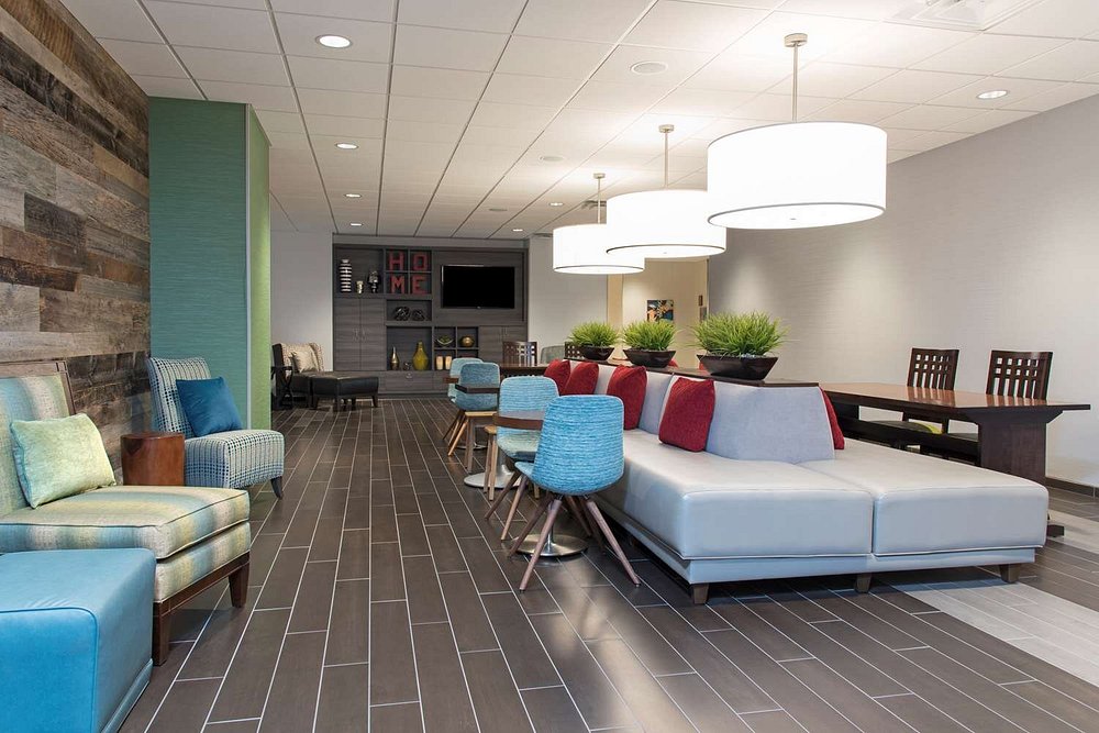 4 night Home2 Suites Hilton Downtown Indianapolis - 2027 (Race, Legends Day, & Carb Day)