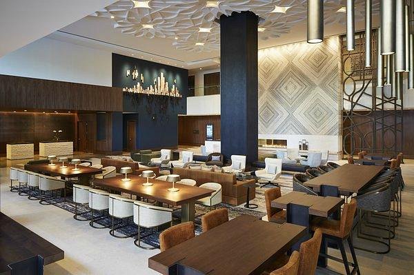3 night Loews Downtown Chicago (2027)