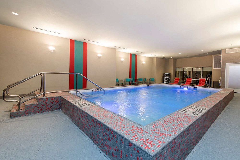 4 night Home2 Suites Hilton Downtown Indianapolis - 2027 (Race, Legends Day, & Carb Day)