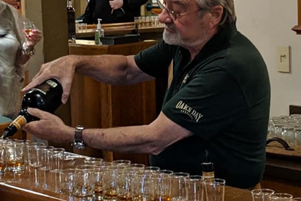Bourbon Distillery Tasting on a Kentucky Derby Tour